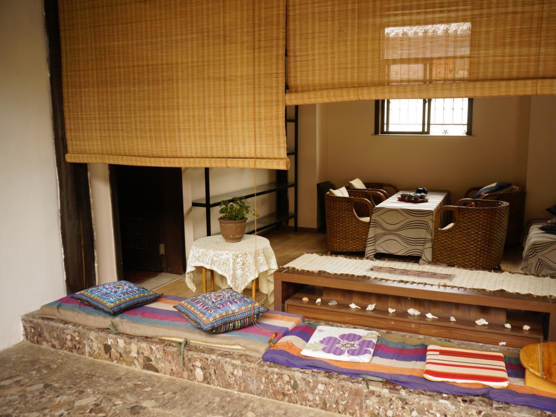 Lijiang Wangjia Courtyard Inn Exterior photo